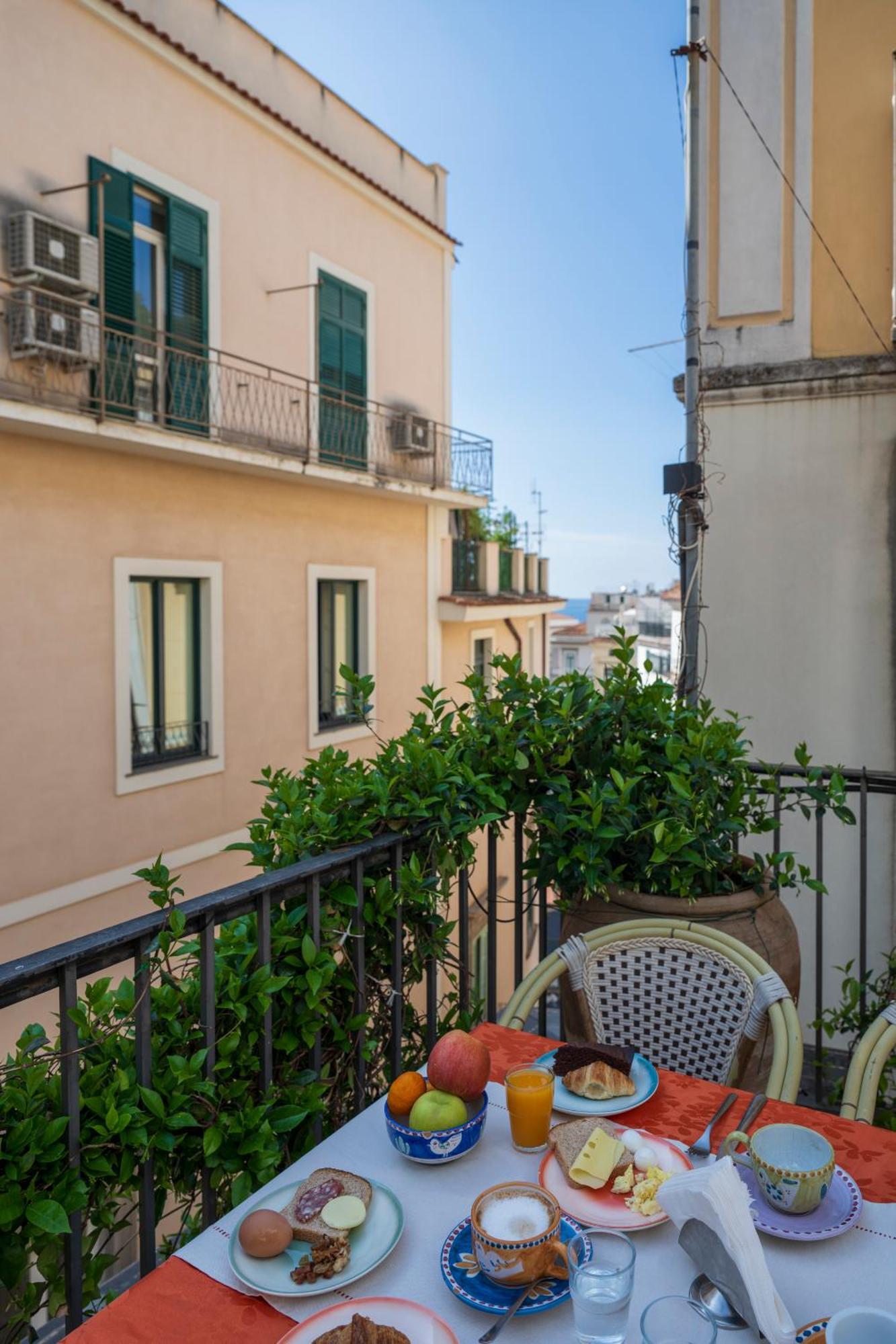 Hotel Antica Repubblica In Amalfi Center At 100Mt From The Sea Exterior foto